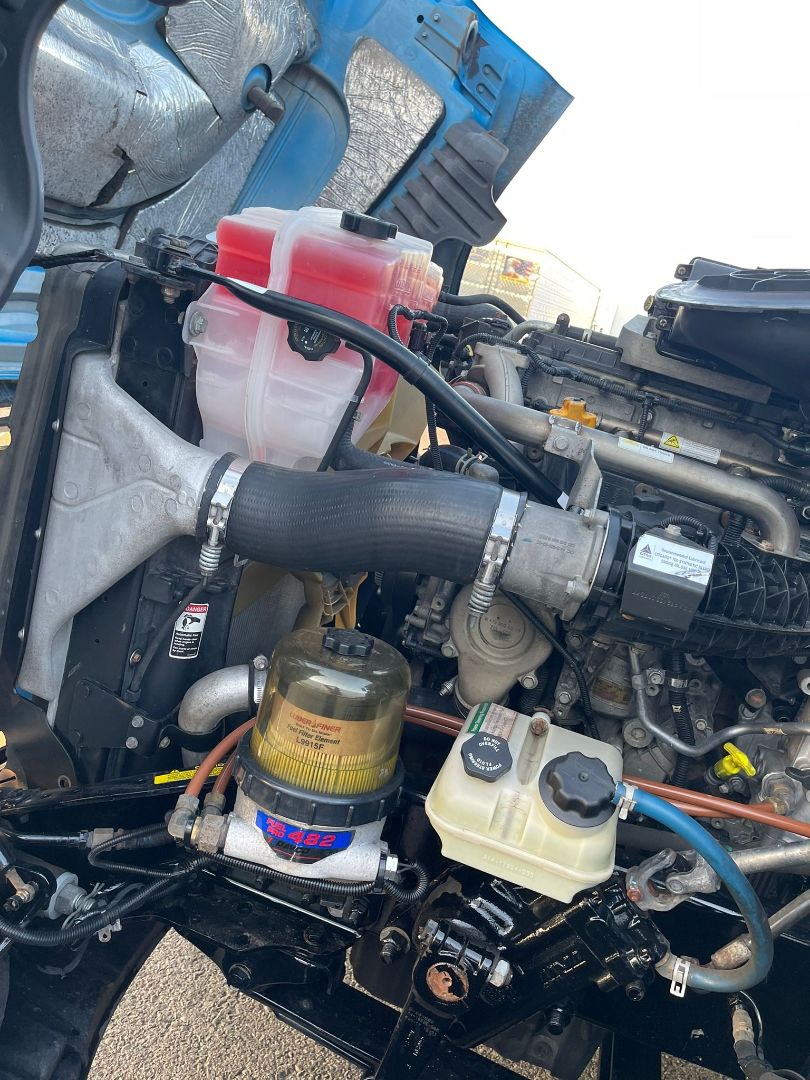 2018 FREIGHTLINER Cascadia 125 - Image 10